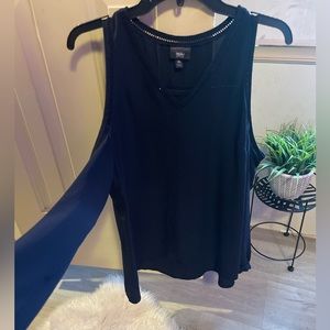 XL navy blouse with shoulders cut out